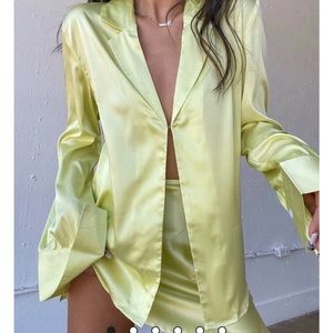 Two piece set - skirt and long sleeve